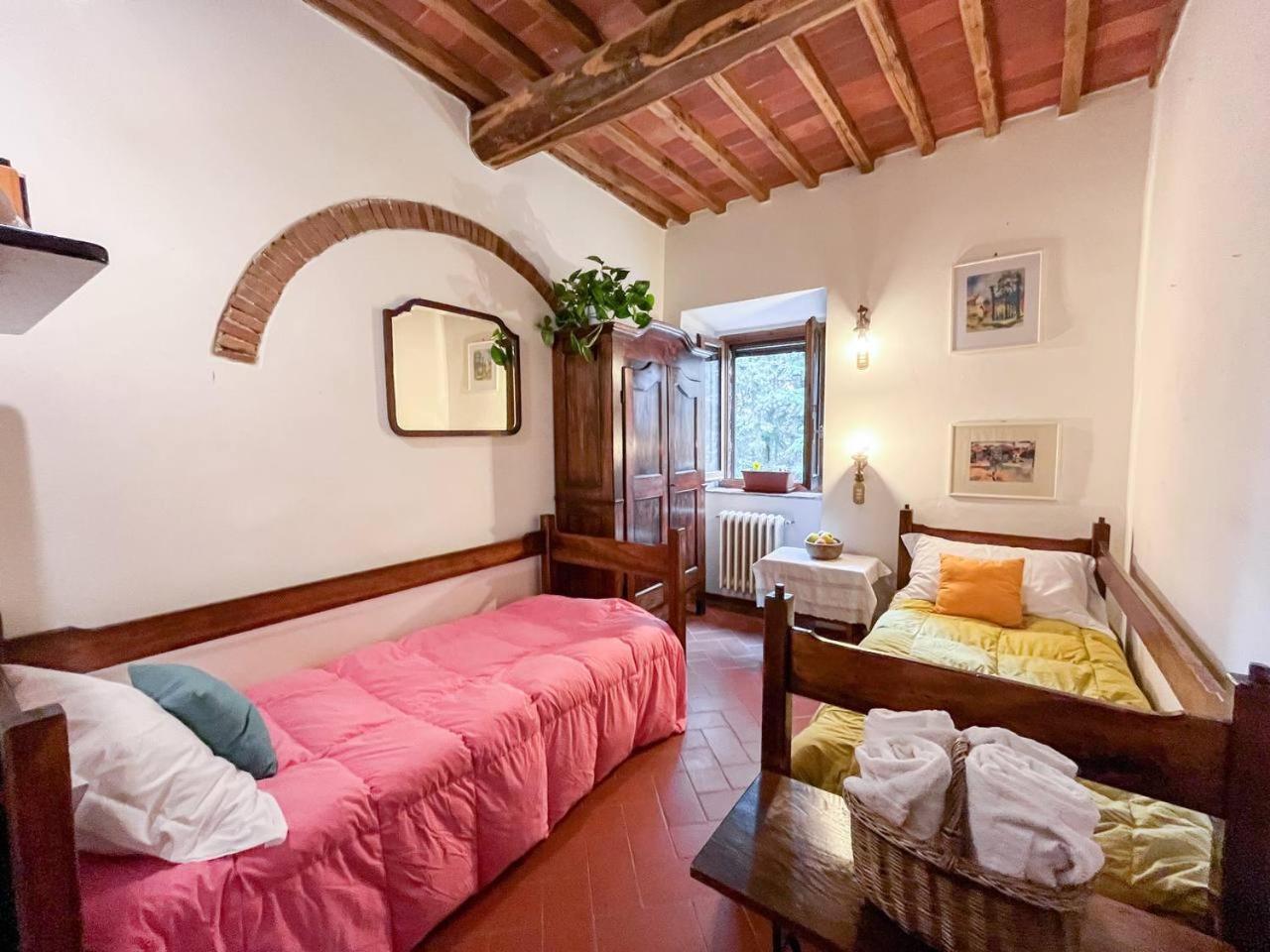 Il Cascino Guest House เกรเว อิน เคียนตี ภายนอก รูปภาพ